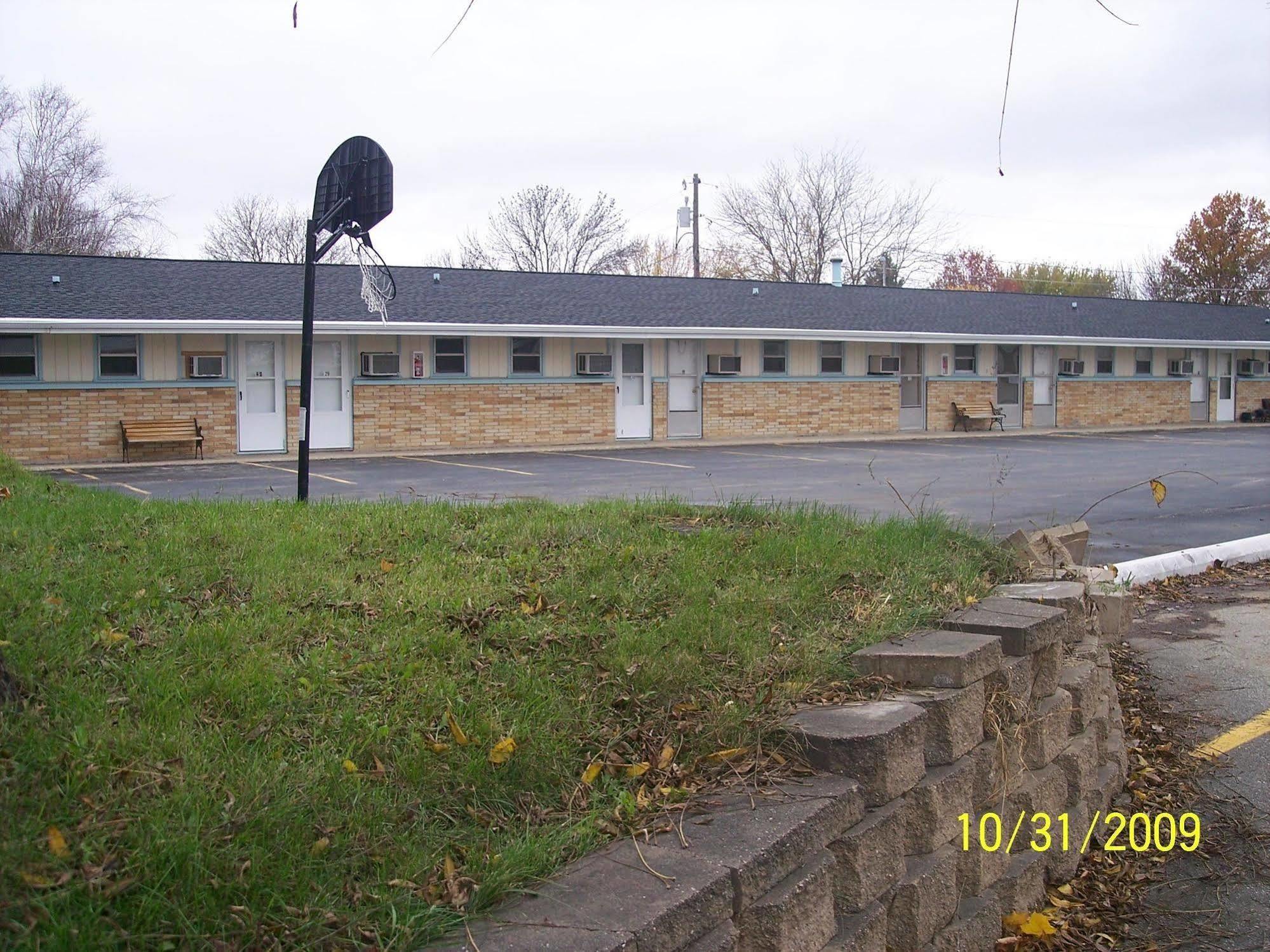 Grand View Motel Beaver Dam Εξωτερικό φωτογραφία